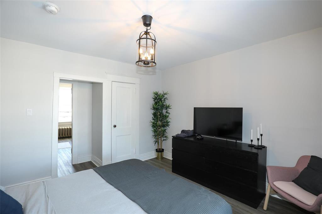 Photo 6 of 121 Canora Street, Winnipeg MB