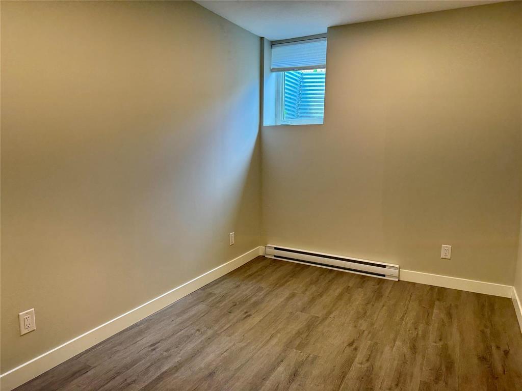 Photo 2 of 1 2 19 Regal Avenue, Winnipeg MB