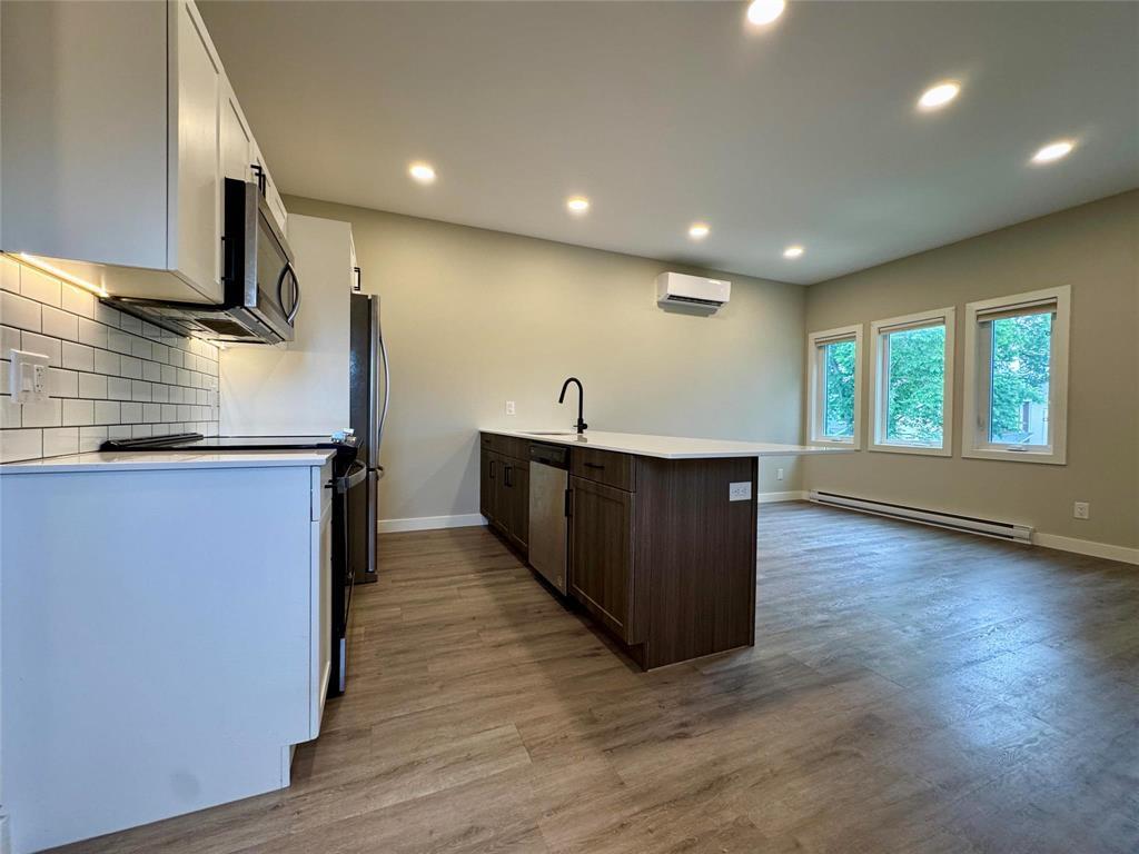 Photo 15 of 1 2 19 Regal Avenue, Winnipeg MB