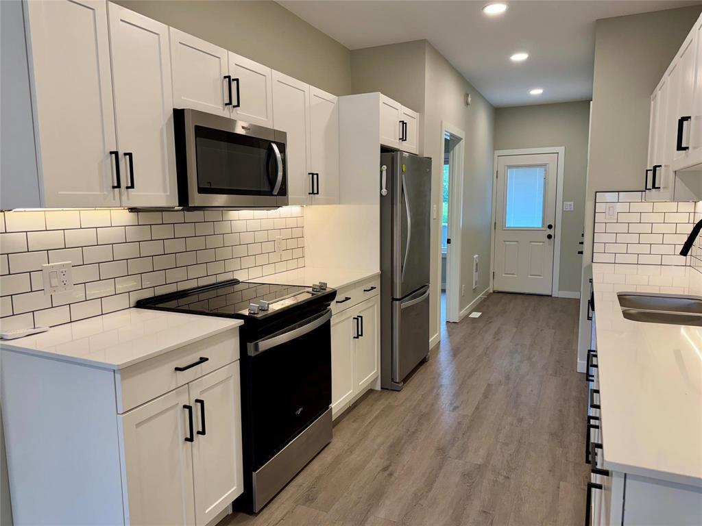 Photo 18 of 1 2 19 Regal Avenue, Winnipeg MB