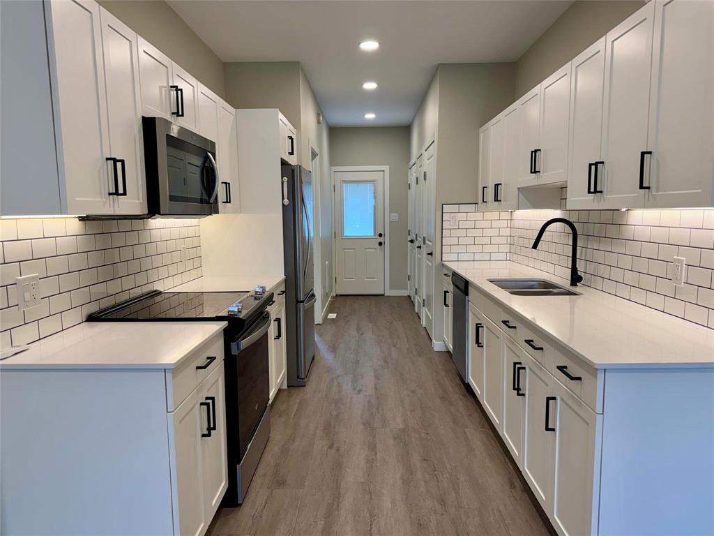 Photo 42 of 1 2 19 Regal Avenue, Winnipeg MB