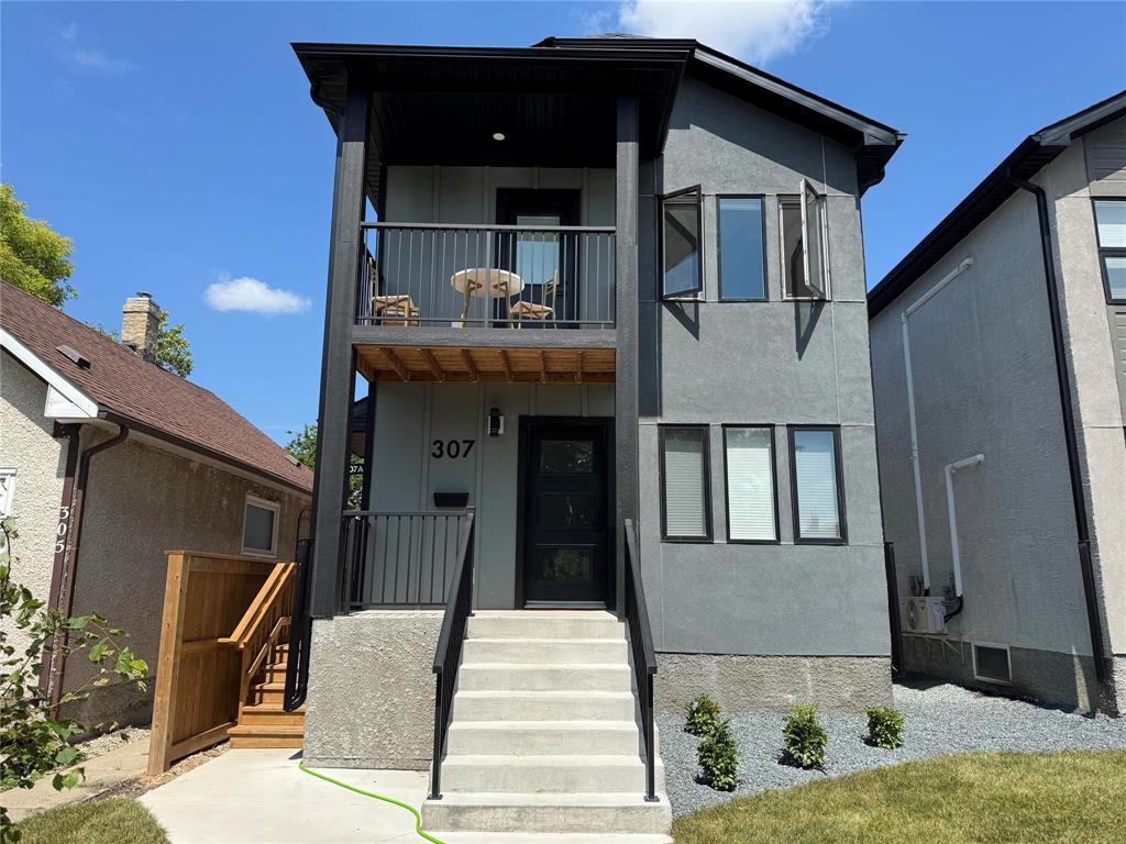 Photo 26 of 307 Regent Avenue E, Winnipeg MB