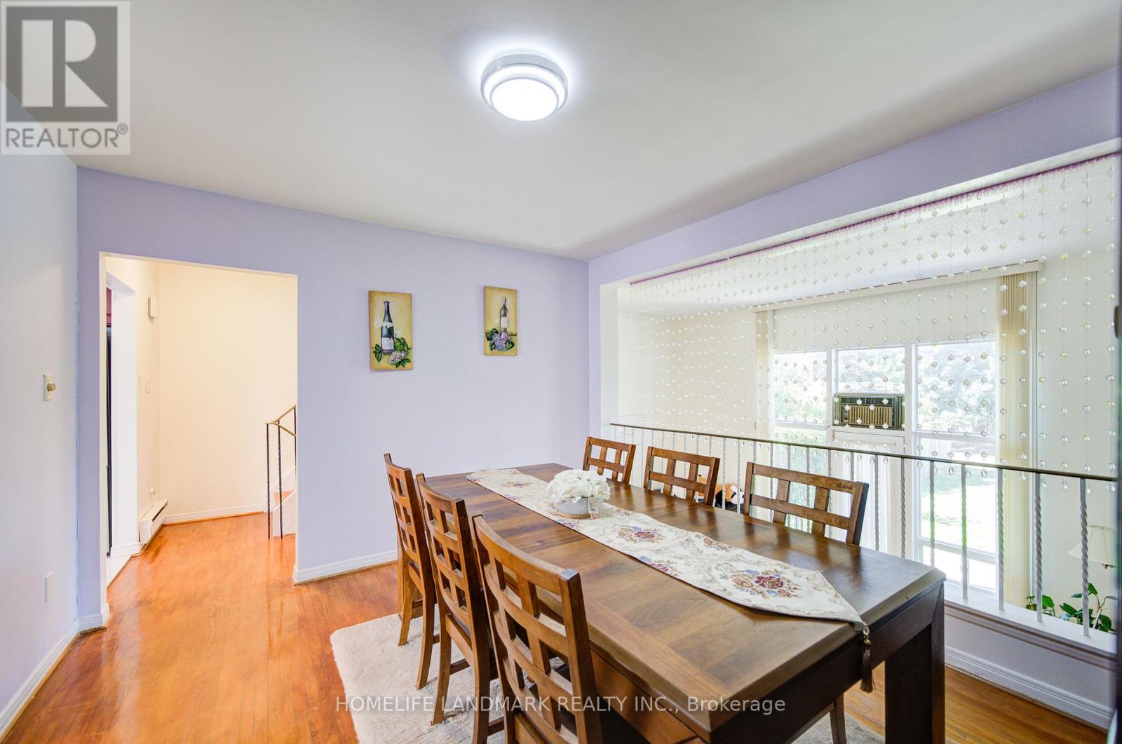 Photo 11 of 12 90 Crockamhill Drive, Toronto ON