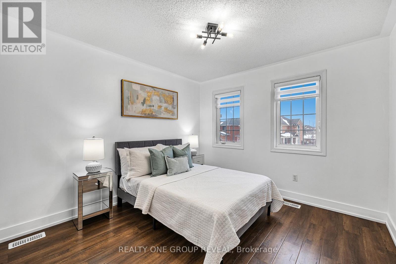 Photo 29 of 1 Bridgid Drive, Whitby ON