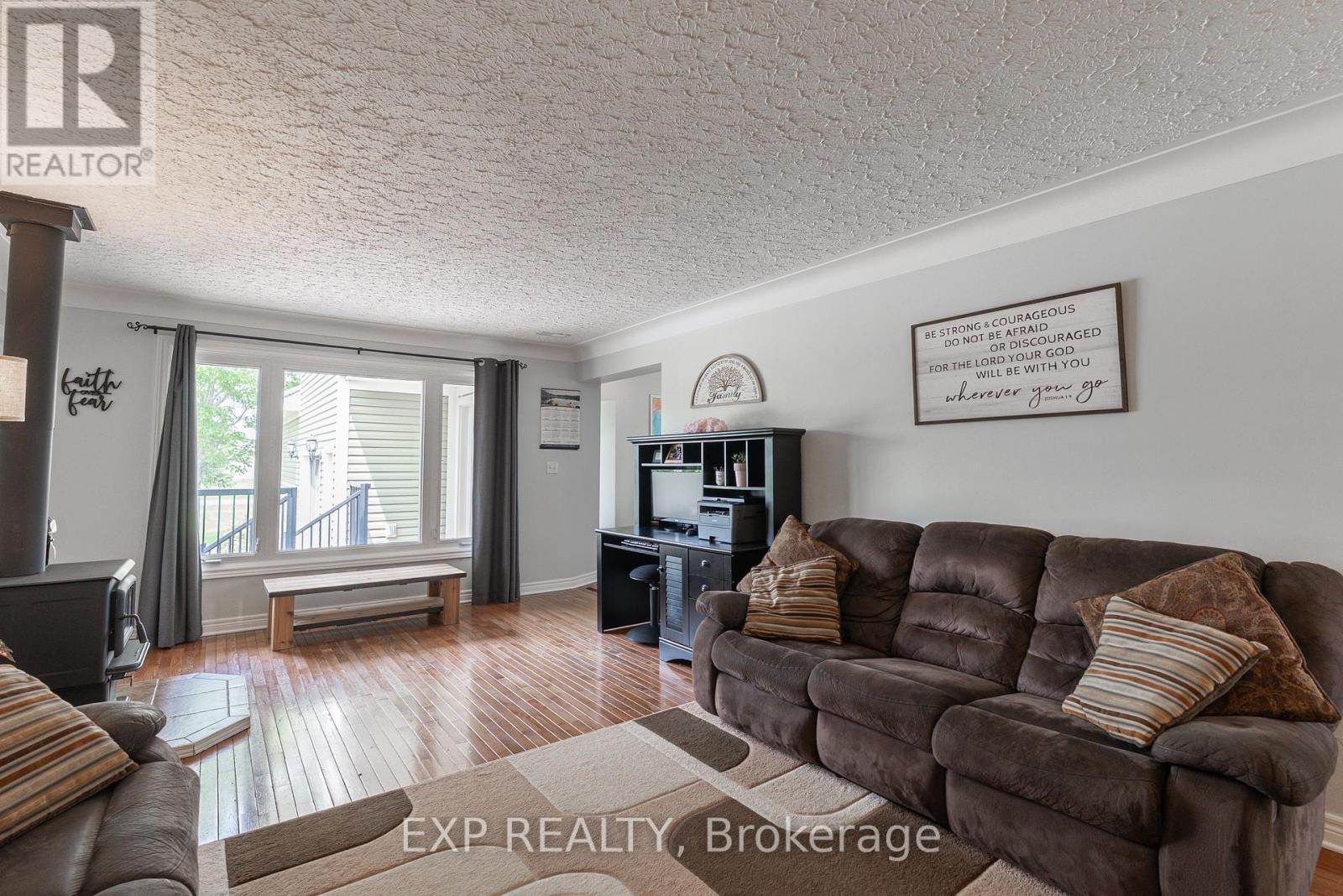 Photo 13 of 2446 Burger Road, Fort Erie ON