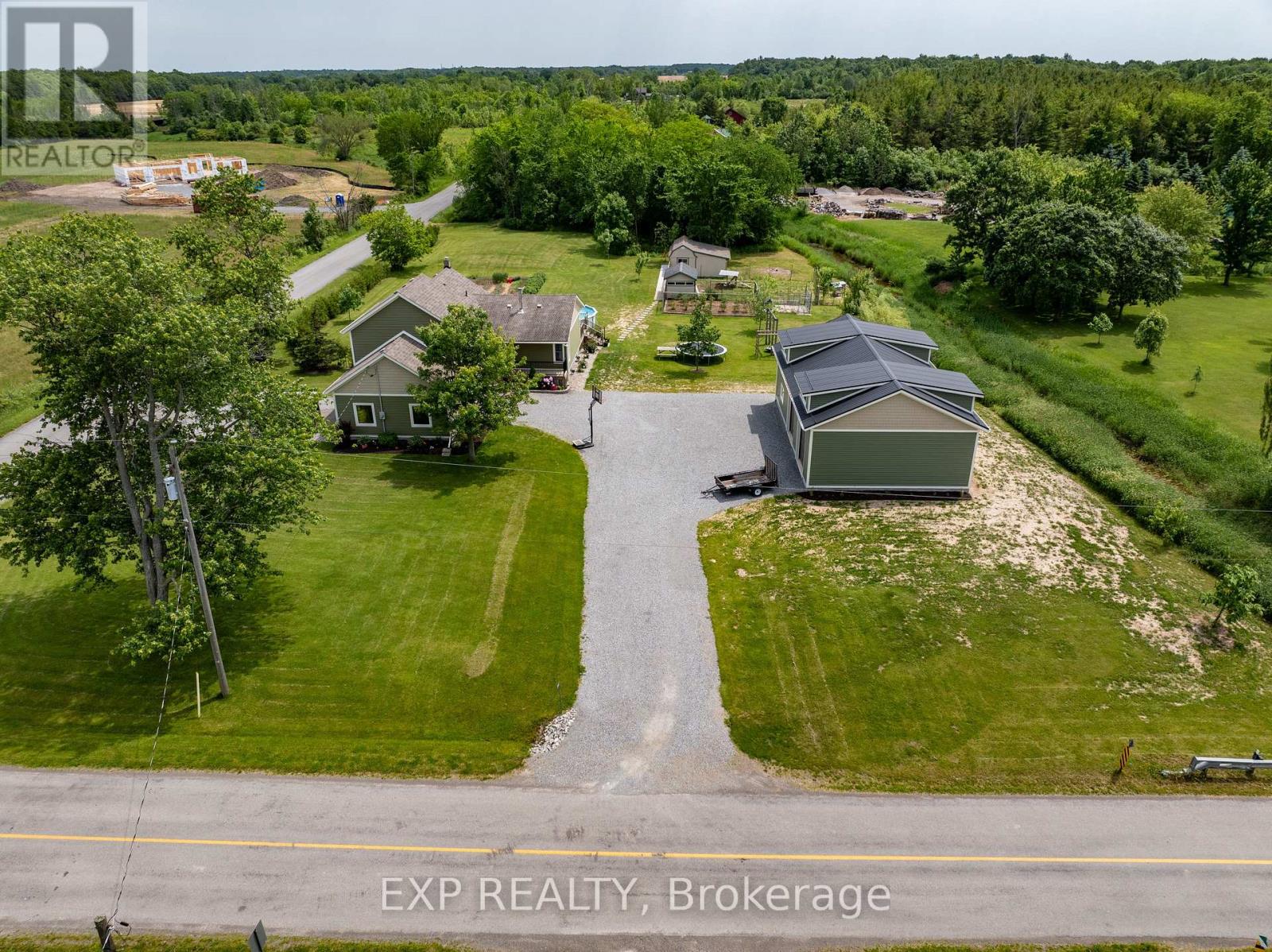 Photo 2 of 2446 Burger Road, Fort Erie ON