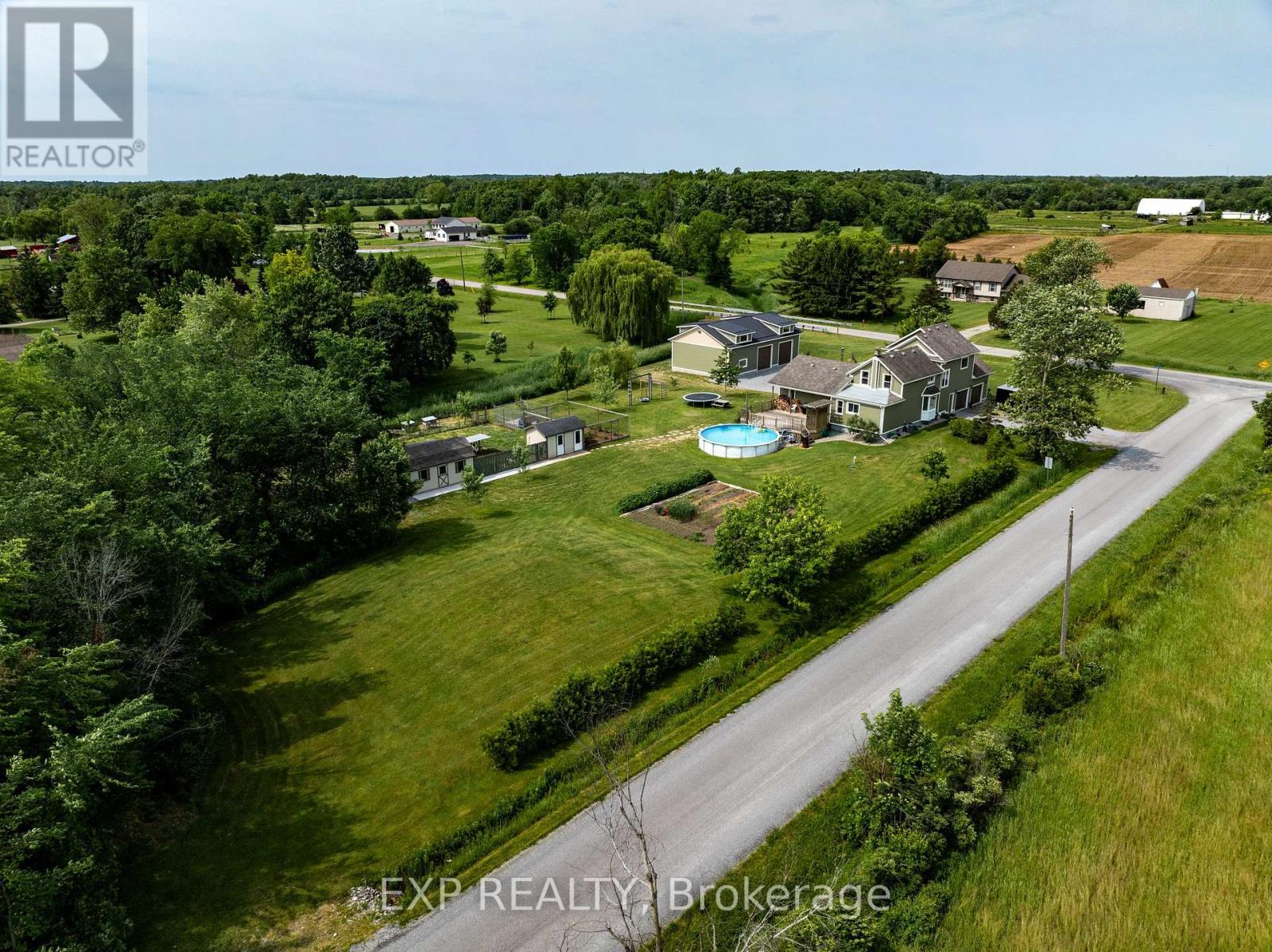 Photo 3 of 2446 Burger Road, Fort Erie ON