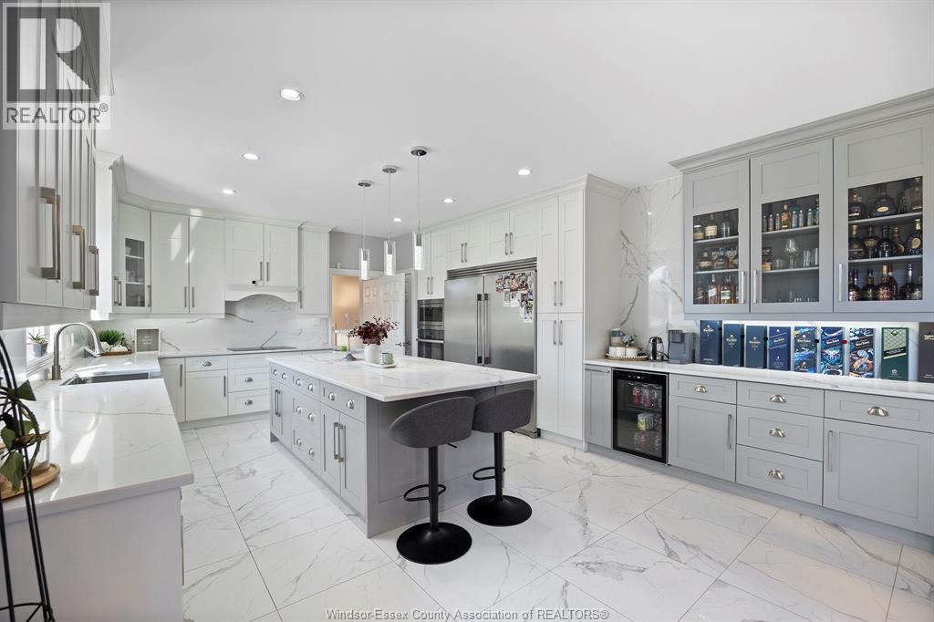 Photo 13 of 449 Chambers Drive, Lakeshore ON