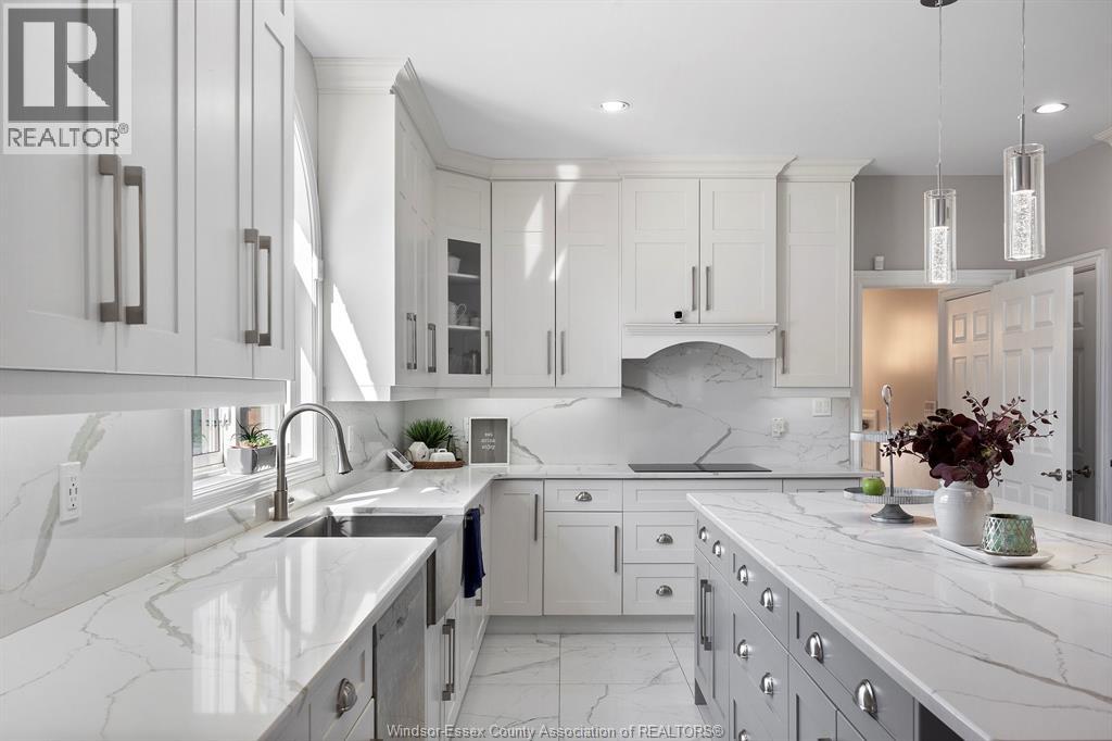 Photo 14 of 449 Chambers Drive, Lakeshore ON