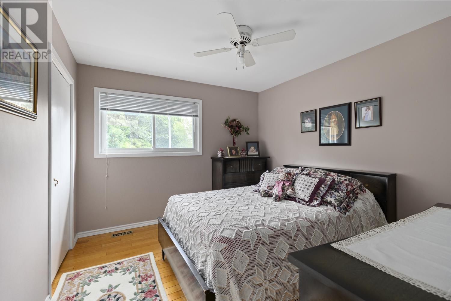 Photo 26 of 83 Plaintree Dr, Sault Ste Marie ON