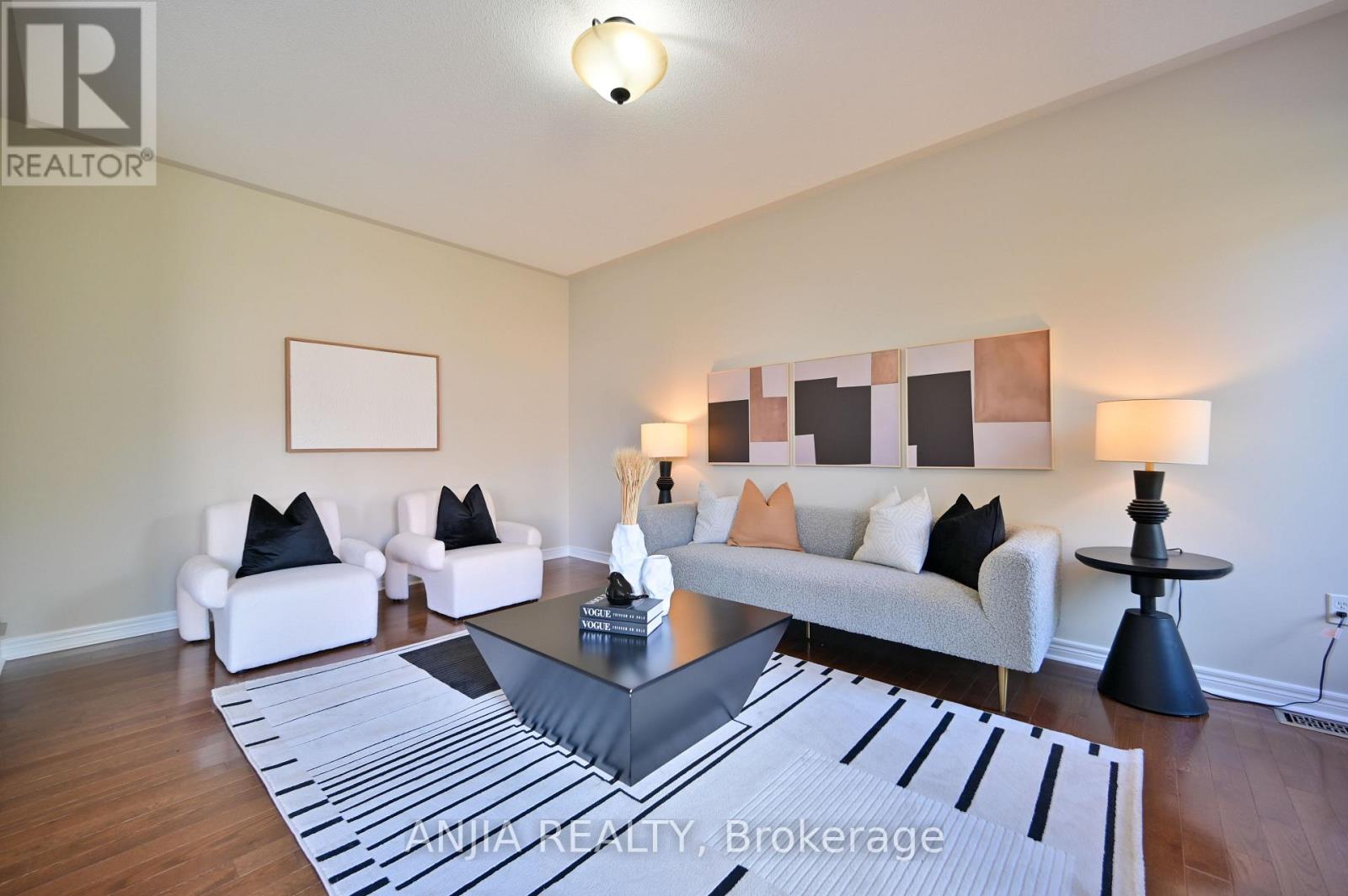 Photo 49 of 151 Manley Avenue, Whitchurchstouffville ON