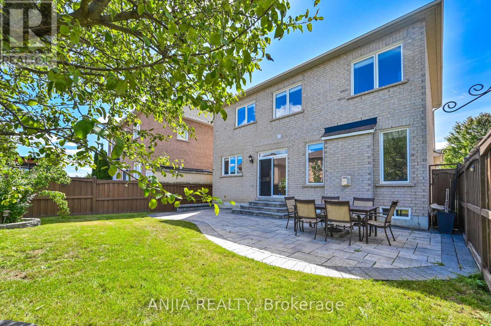 Photo 41 of 151 Manley Avenue, Whitchurchstouffville ON