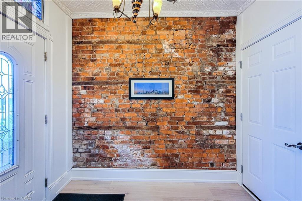 Photo 2 of 114 Tisdale Street N Unit Main, Hamilton ON