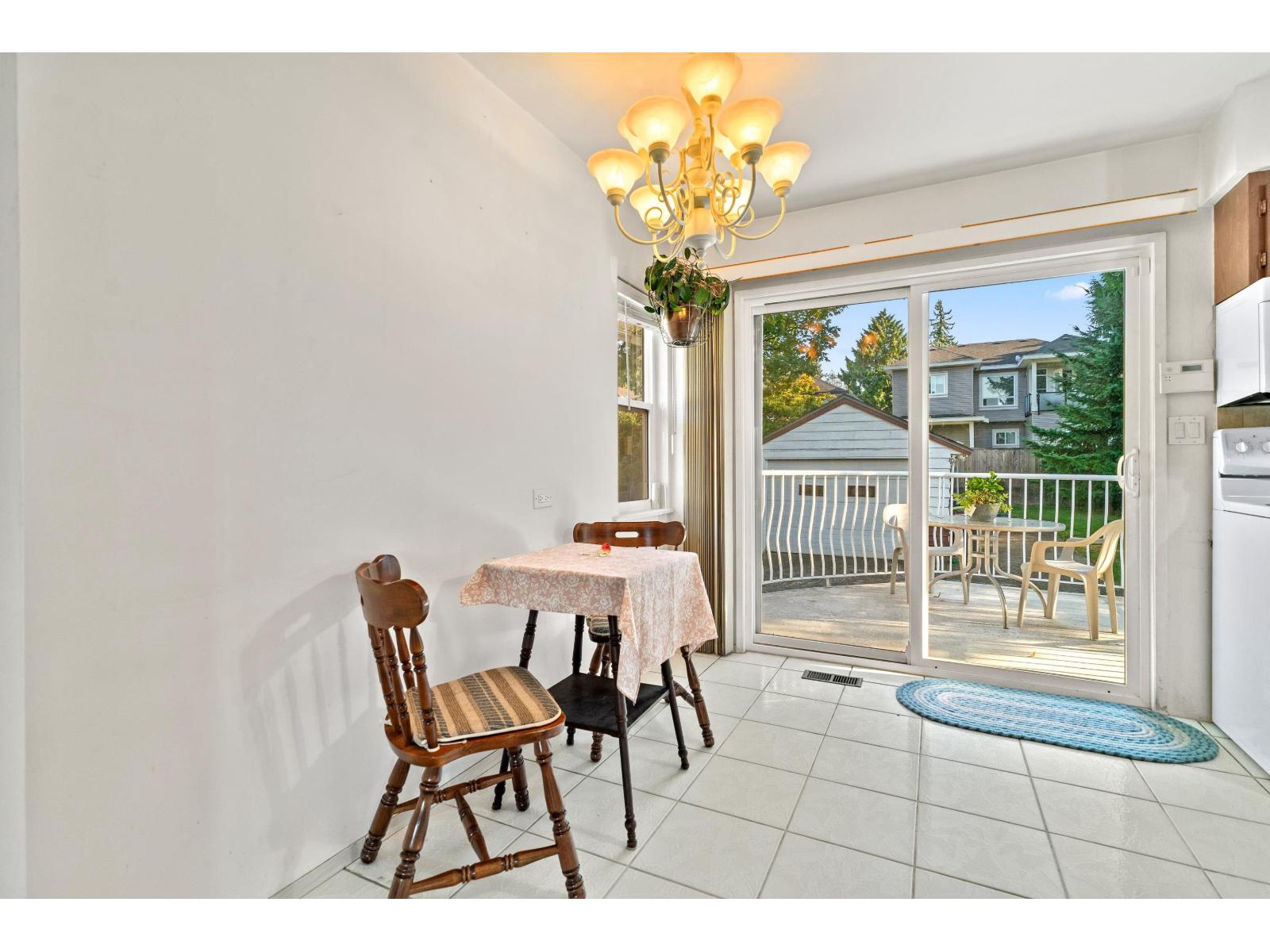 Photo 11 of 11660 98 A Avenue, Surrey BC