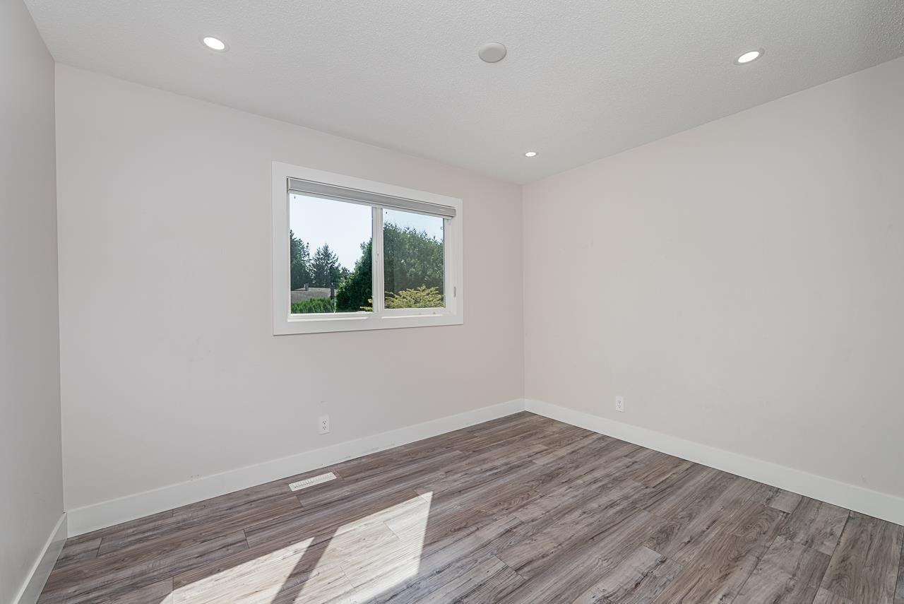 Photo 23 of 13129 62 B Avenue, Surrey BC
