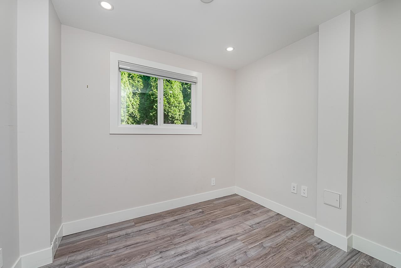Photo 14 of 13129 62 B Avenue, Surrey BC