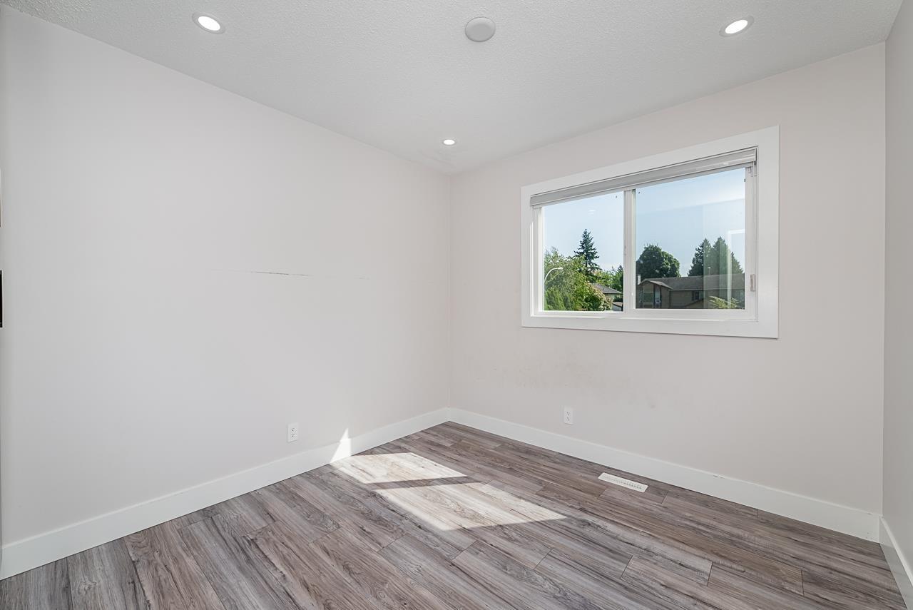 Photo 24 of 13129 62 B Avenue, Surrey BC