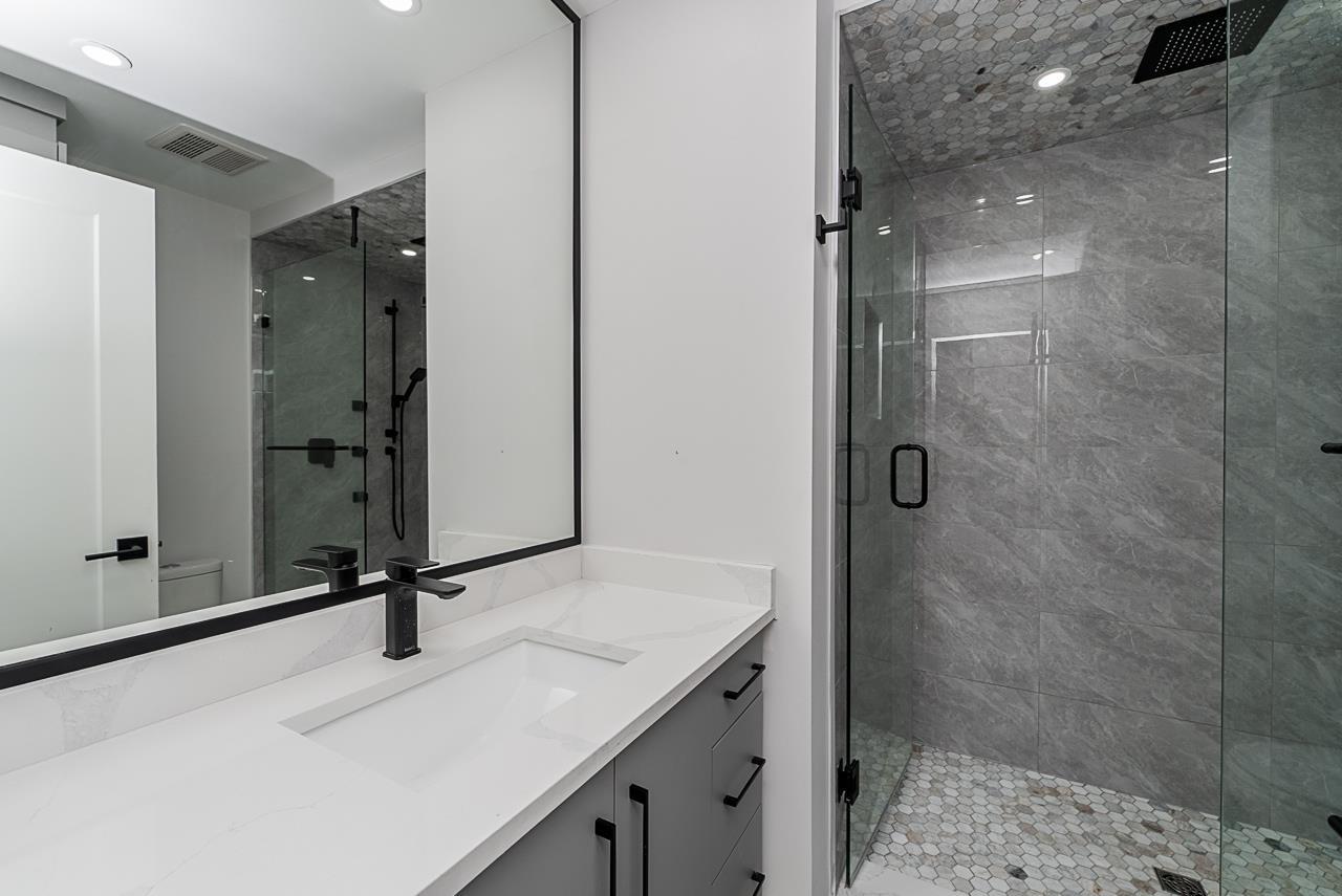 Photo 22 of 13129 62 B Avenue, Surrey BC