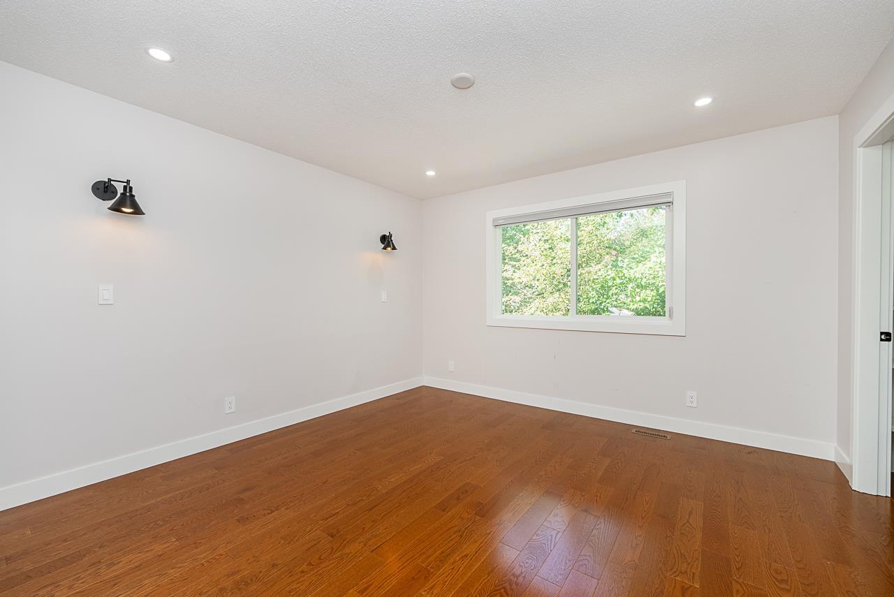 Photo 16 of 13129 62 B Avenue, Surrey BC