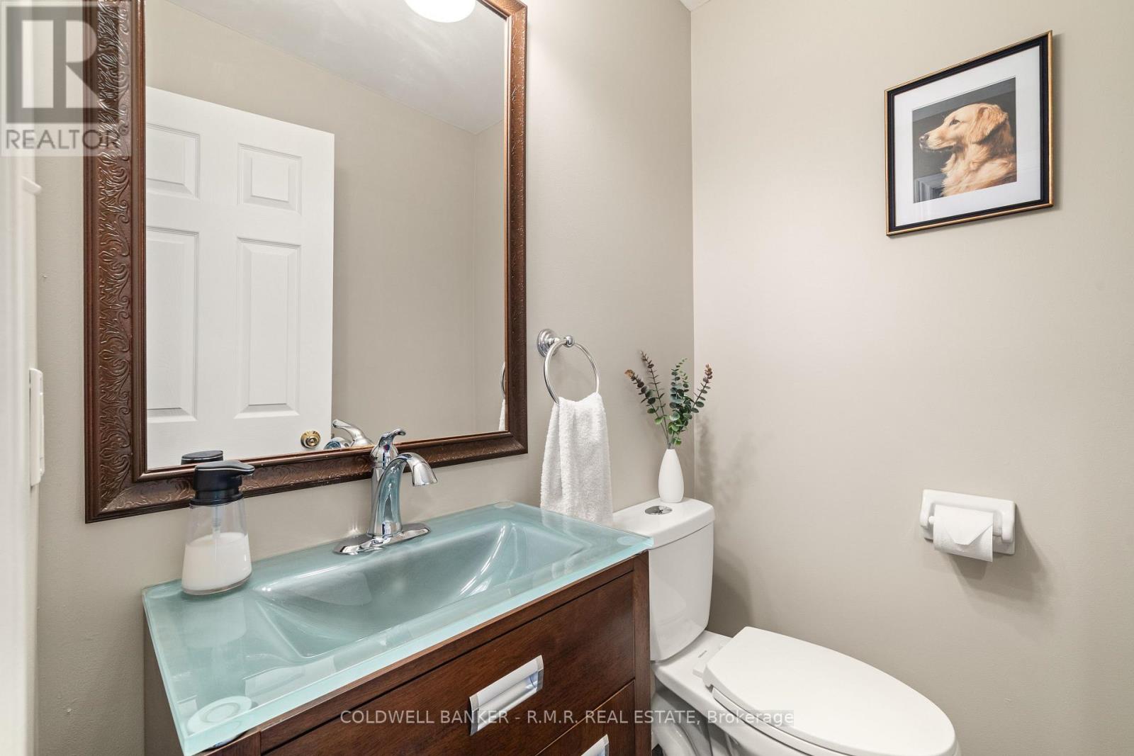 Photo 34 of 16 Wood Court, Kawartha Lakes ON
