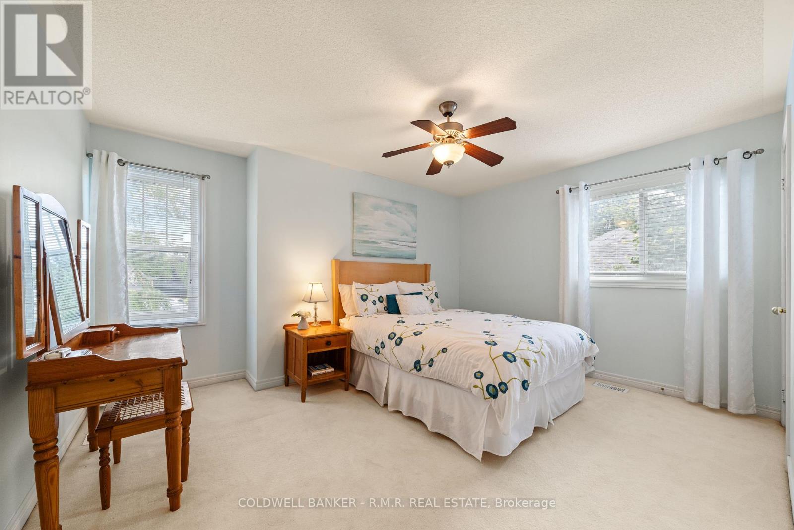 Photo 40 of 16 Wood Court, Kawartha Lakes ON
