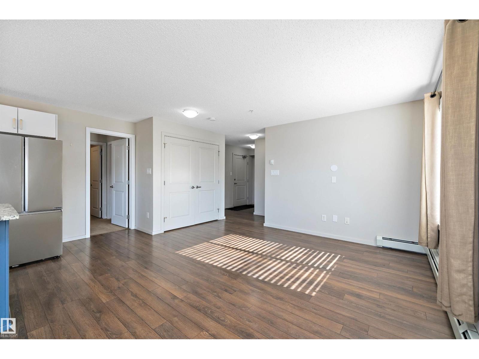 Photo 8 of 302 142 Ebbers Bv Nw, Edmonton AB