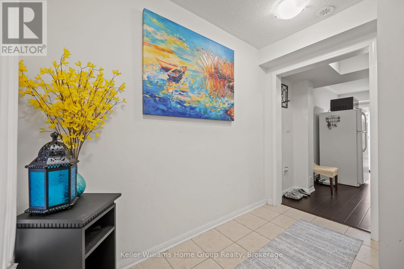 Photo 12 of 37 Vanhorne Close, Brampton ON