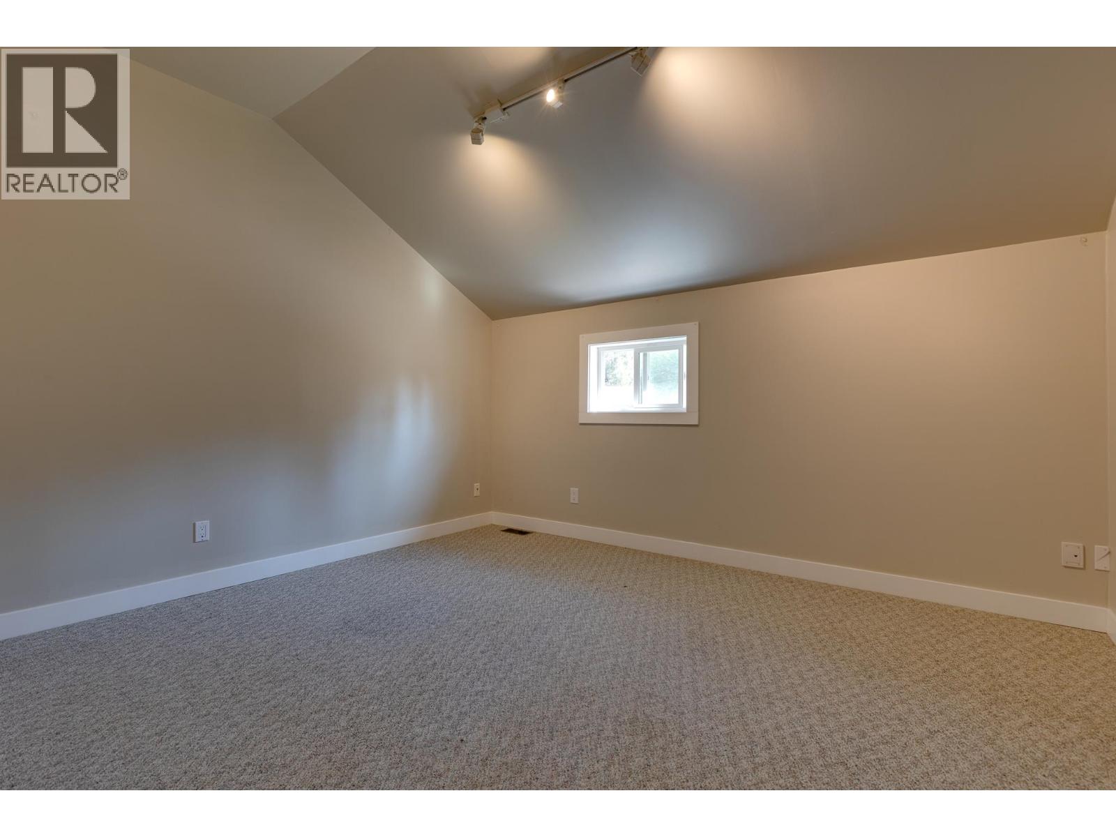 Photo 29 of 2871 Meyer Road, Prince George BC