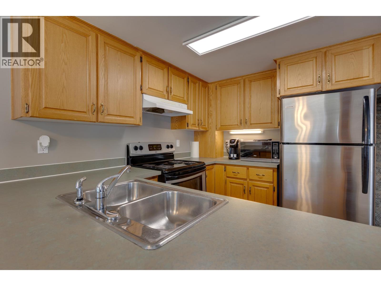 Photo 6 of 2871 Meyer Road, Prince George BC