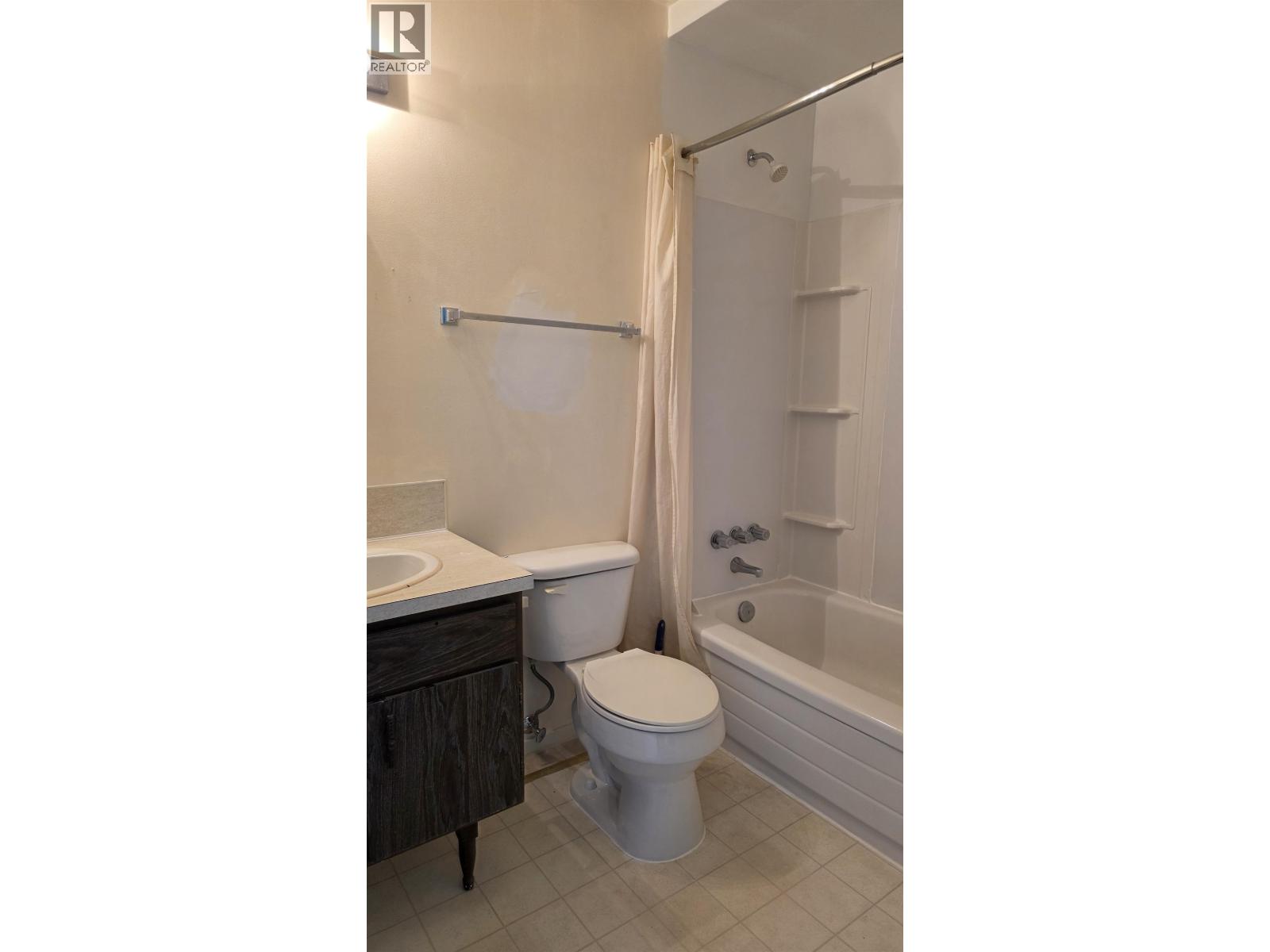13 50 HAGAN STREET, Granisle