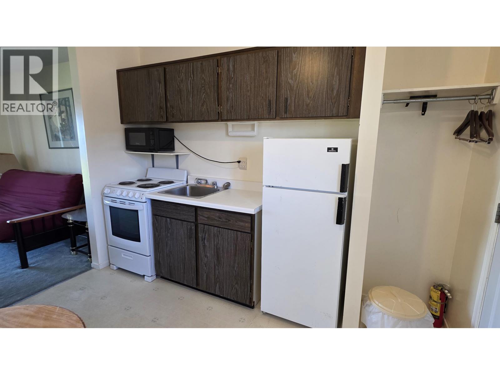 13 50 HAGAN STREET, Granisle