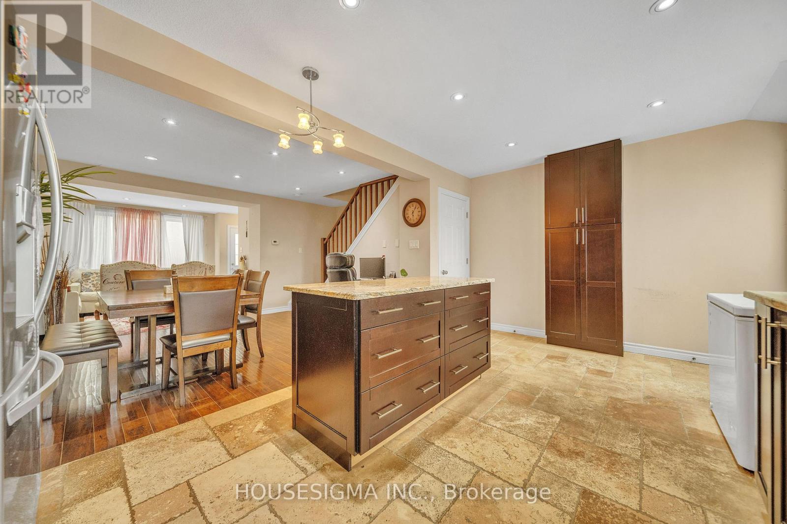 Photo 20 of 16 50 Westmount Road W, Kitchener ON
