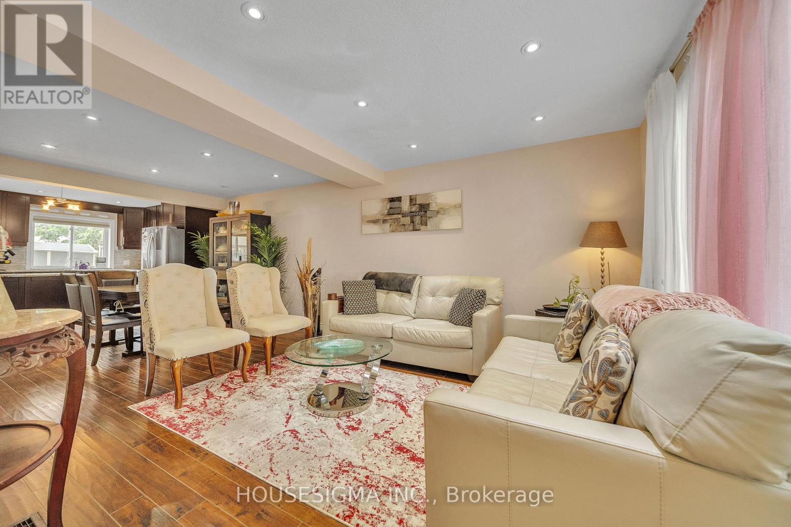 Photo 7 of 16 50 Westmount Road W, Kitchener ON