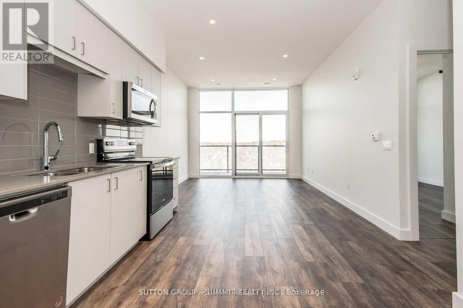 Photo 12 of 15 Glebe Street, Cambridge ON