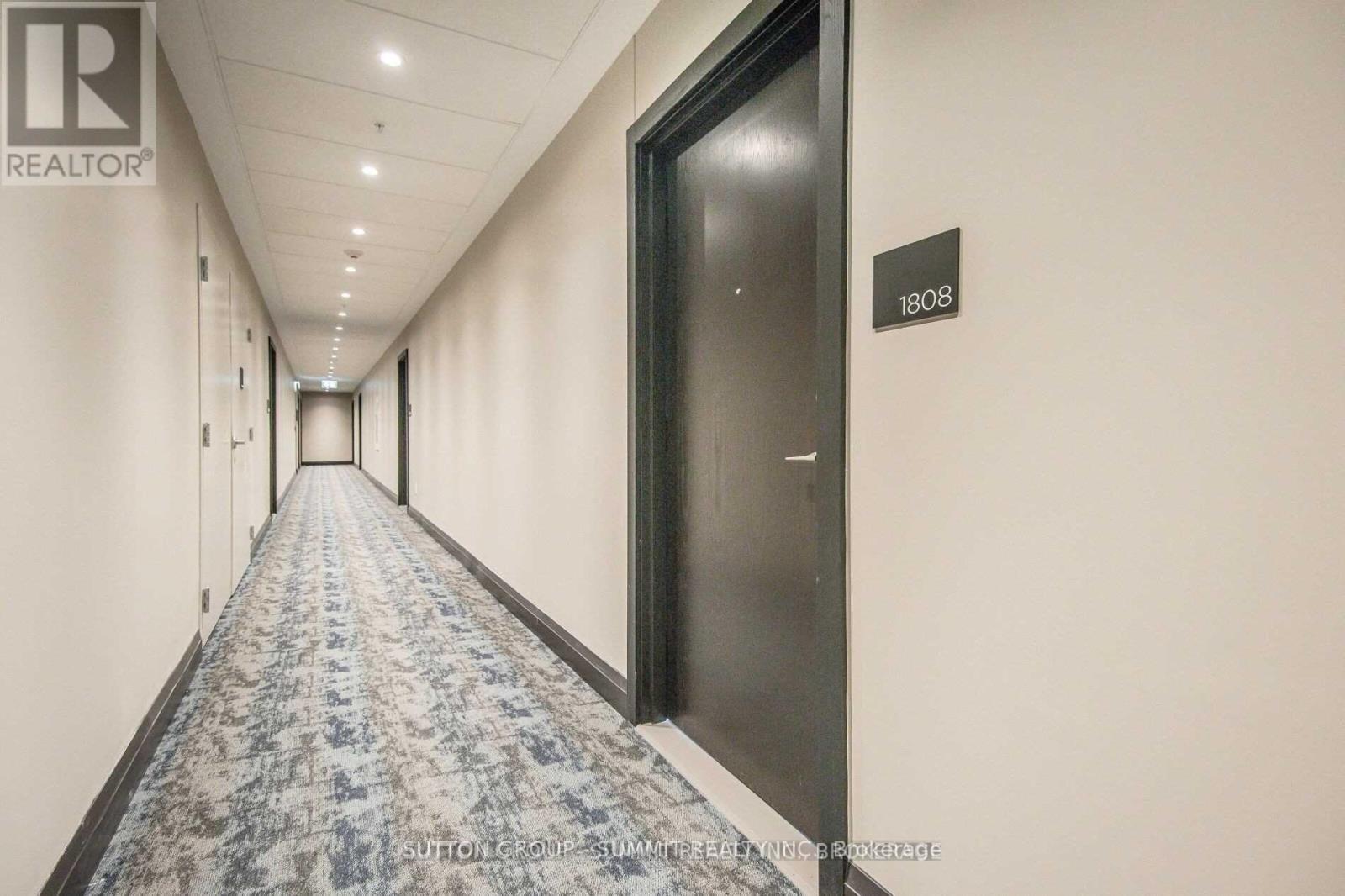 Photo 32 of 15 Glebe Street, Cambridge ON