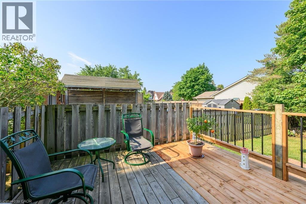 Photo 35 of 113 Wade Road N, Smithville ON