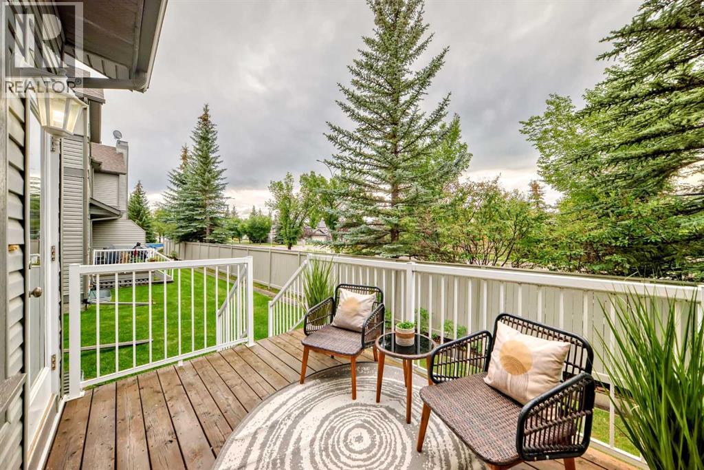 Photo 37 of 105 100 Coopers Common Sw, Airdrie AB