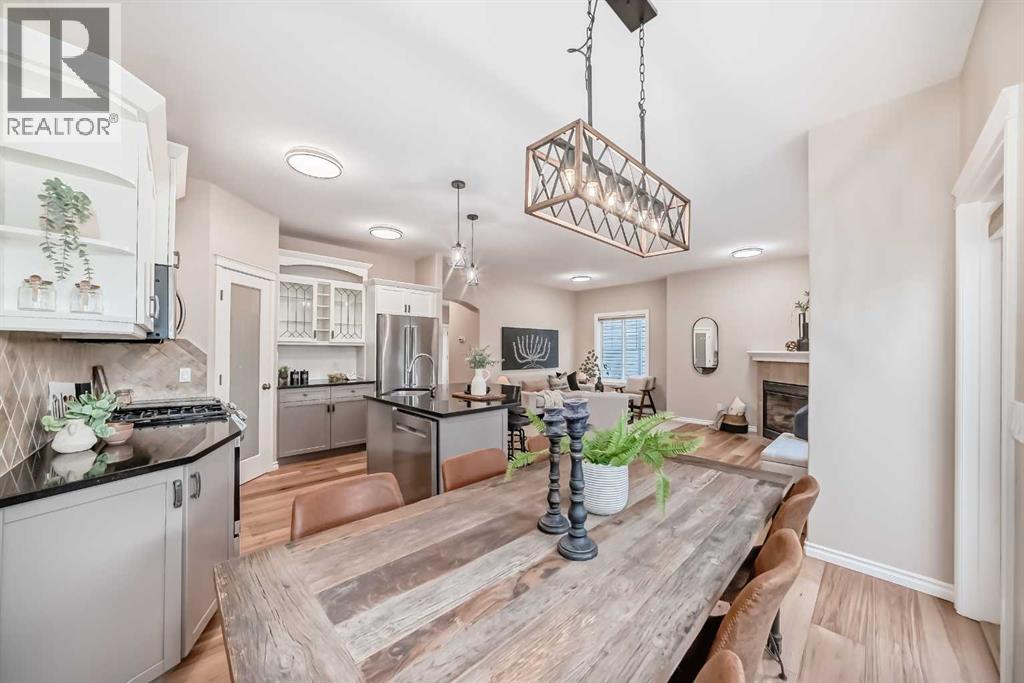 Photo 12 of 105 100 Coopers Common Sw, Airdrie AB