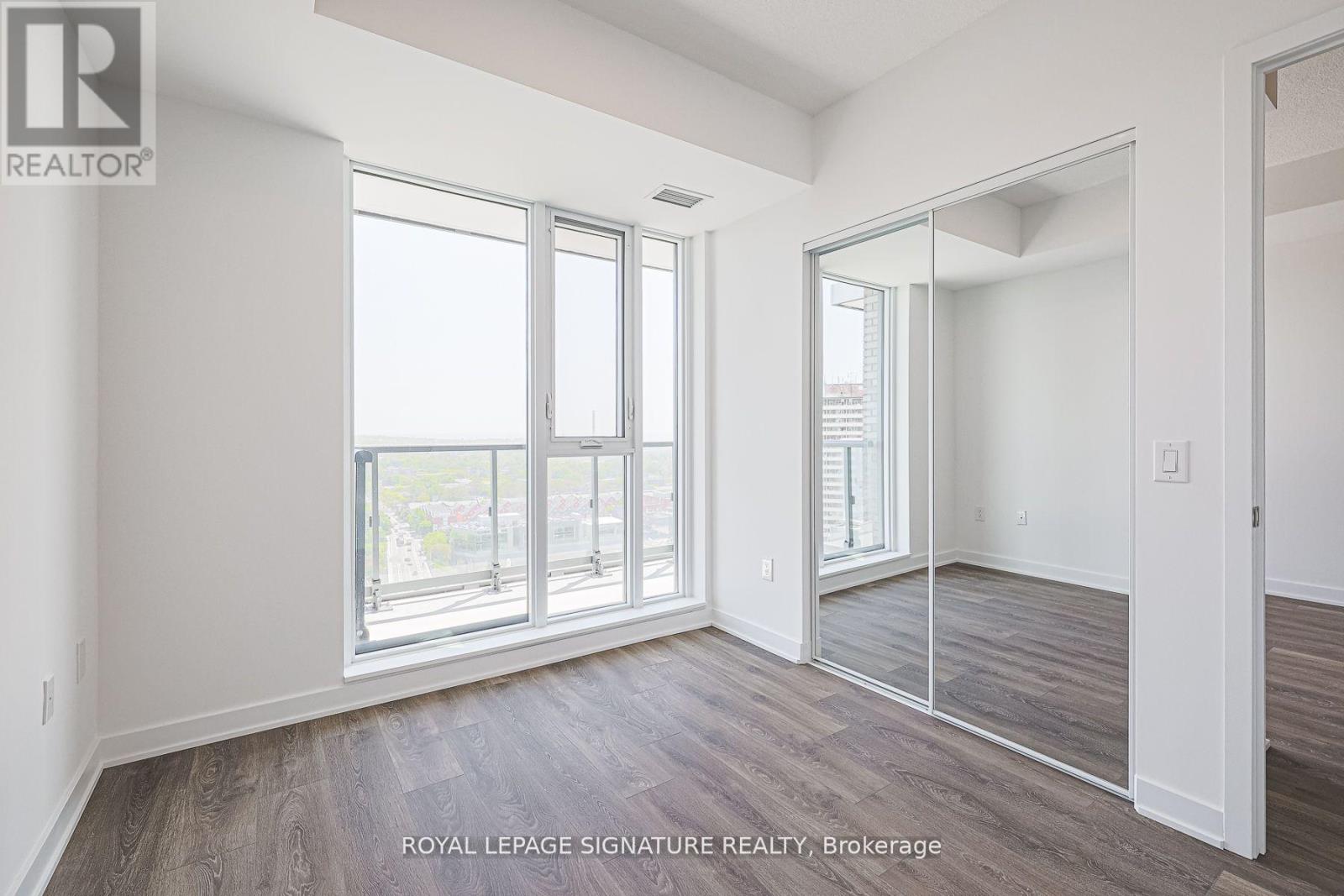 Photo 31 of 2001 130 River Street, Toronto ON