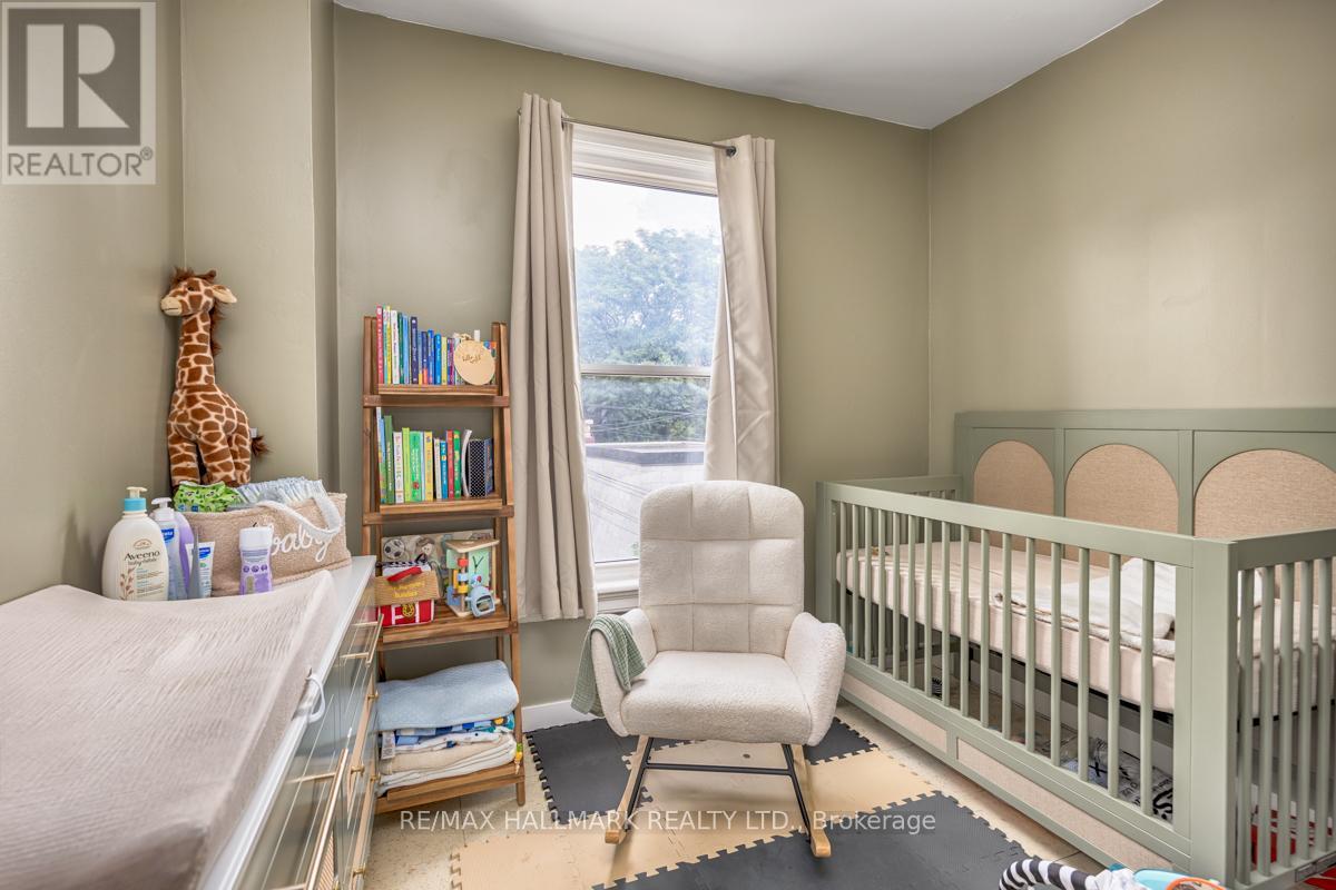 Photo 11 of 227 Shaw Street, Toronto ON