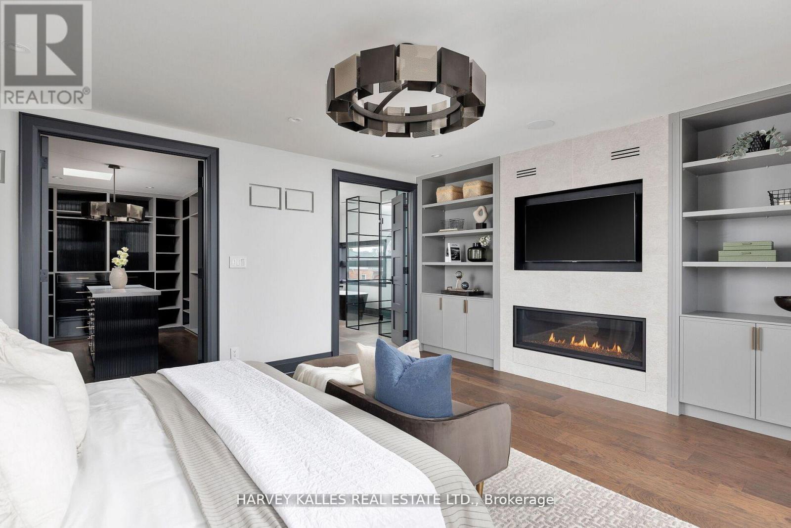 Photo 28 of 498 Roxton Road, Toronto ON