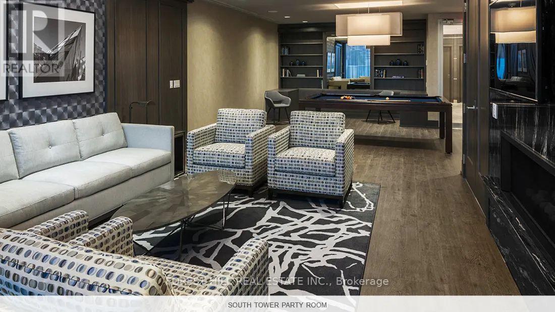 Photo 18 of 202 310 Tweedsmuir Avenue, Toronto ON
