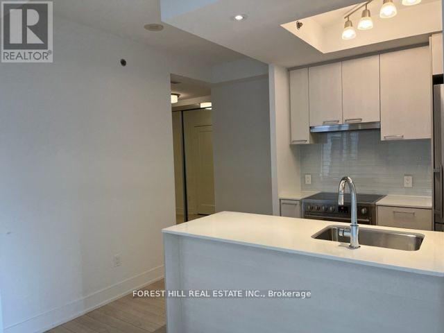 Photo 24 of 202 310 Tweedsmuir Avenue, Toronto ON