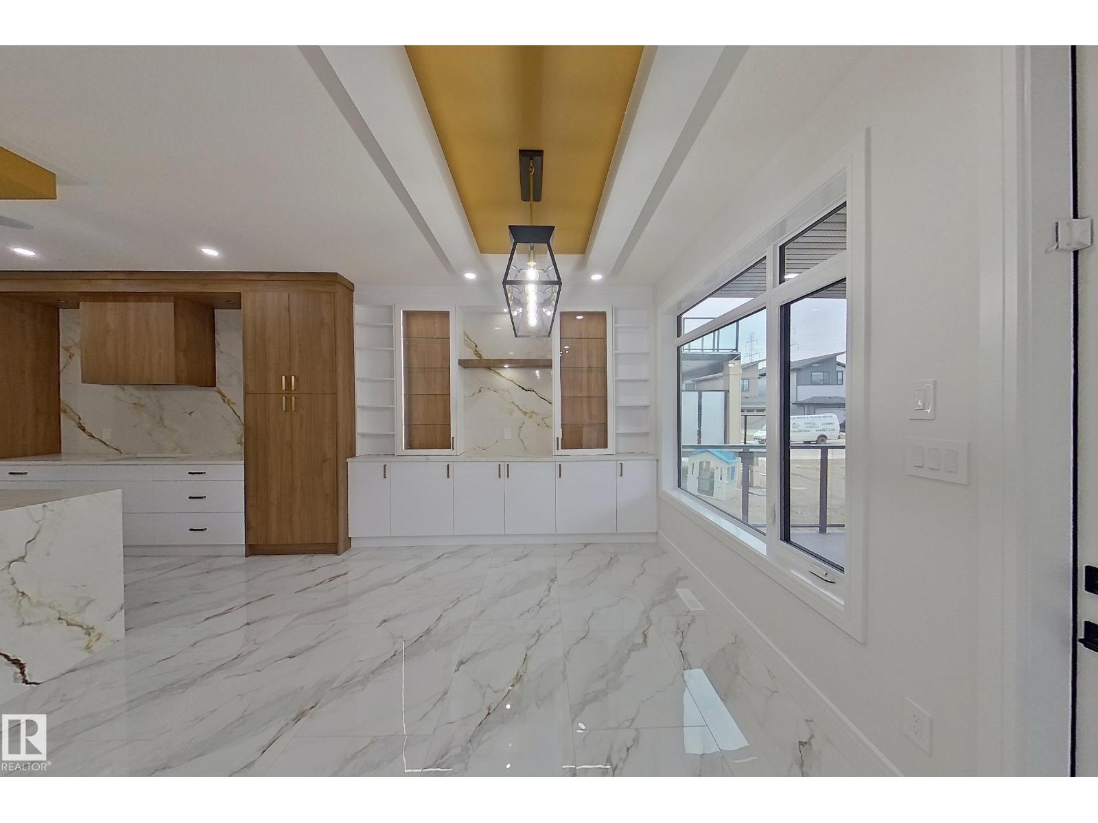 Photo 15 of 109 29 A St Sw, Edmonton AB