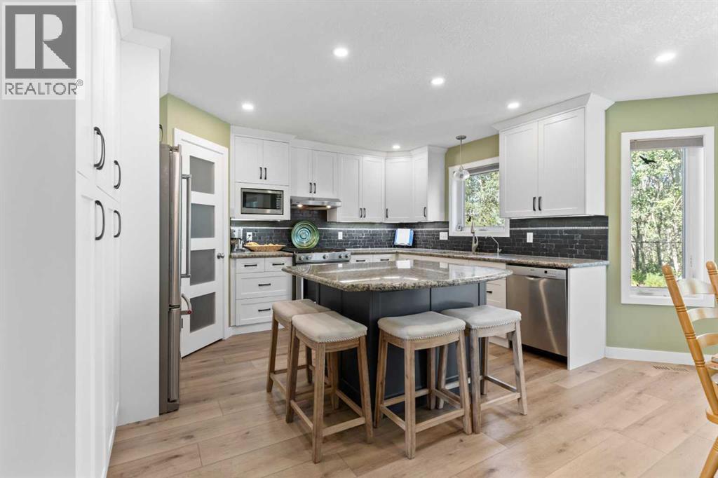 Photo 14 of 40 Rocky Ridge Landing Nw, Calgary AB