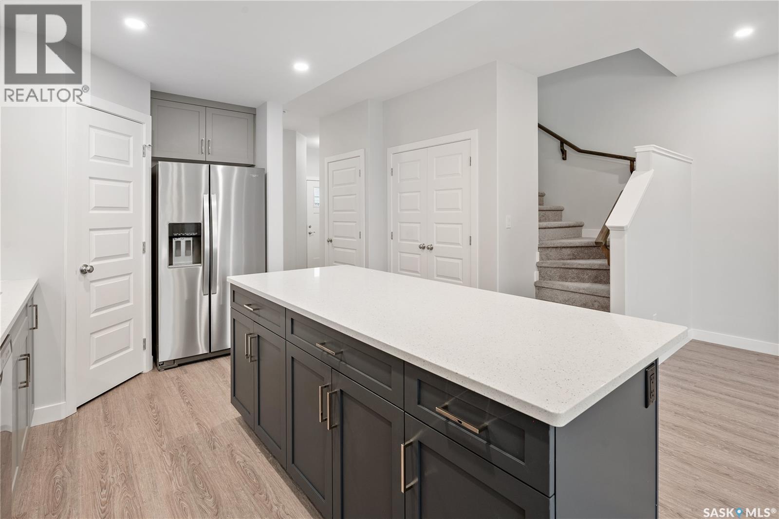 Photo 19 of 519 Asokan Avenue, Saskatoon SK