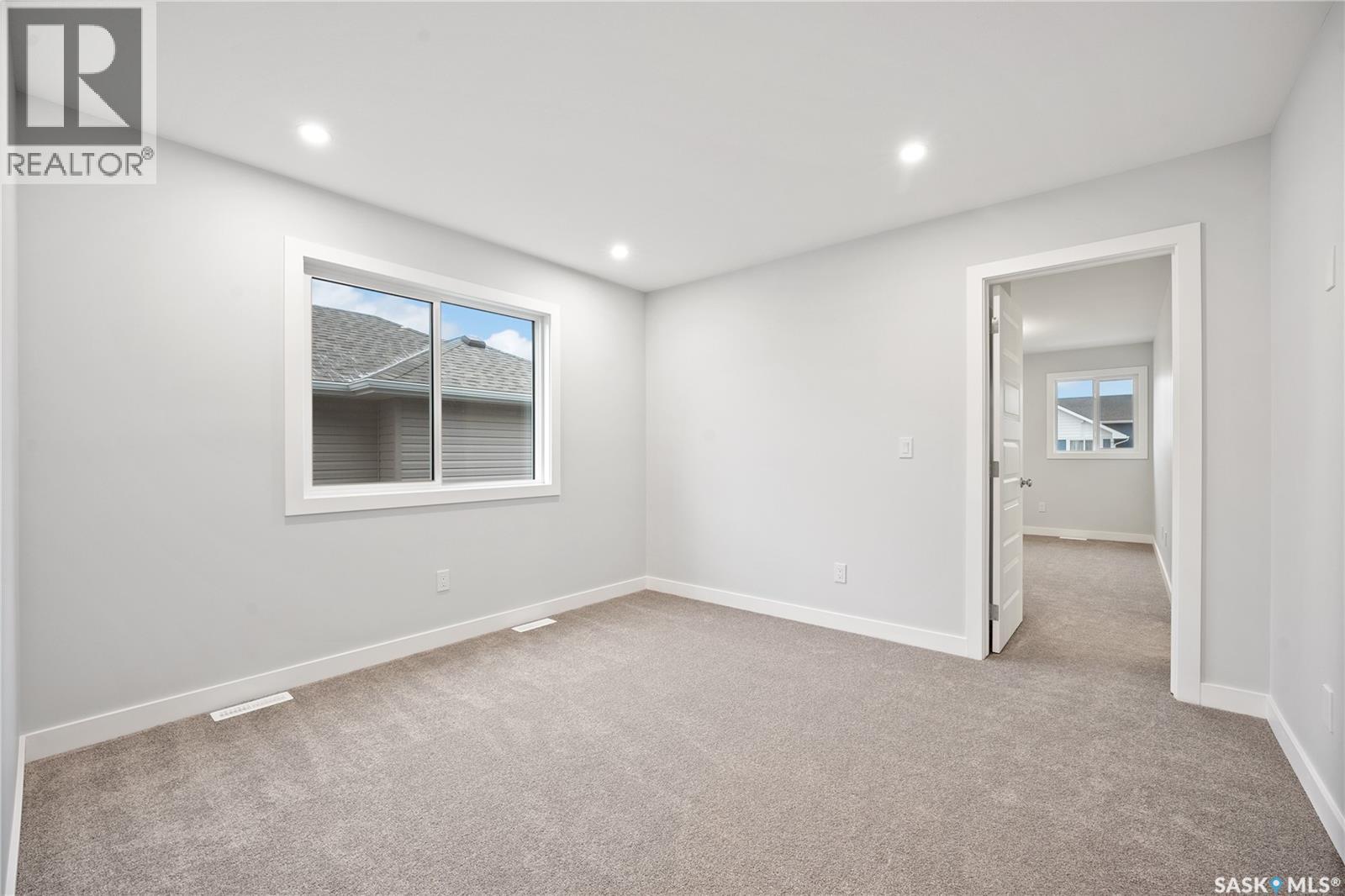 Photo 6 of 527 Asokan Avenue, Saskatoon SK