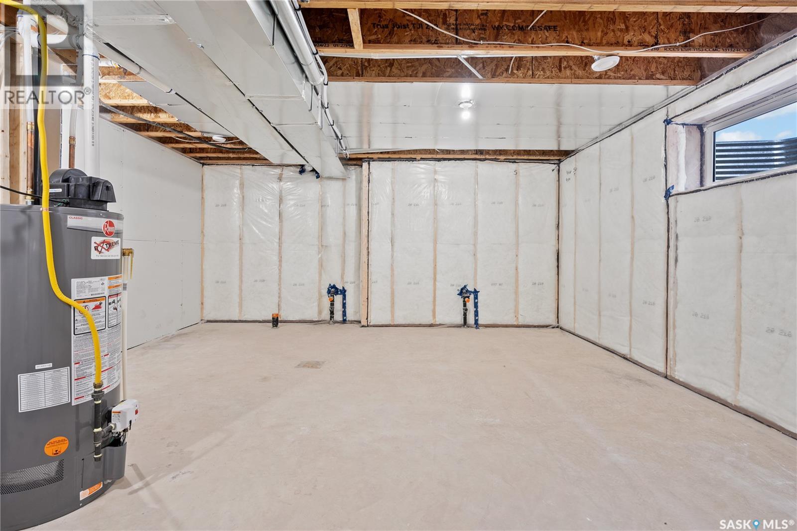 Photo 1 of 527 Asokan Avenue, Saskatoon SK