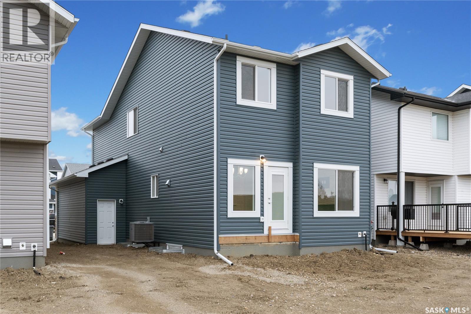 Photo 40 of 527 Asokan Avenue, Saskatoon SK