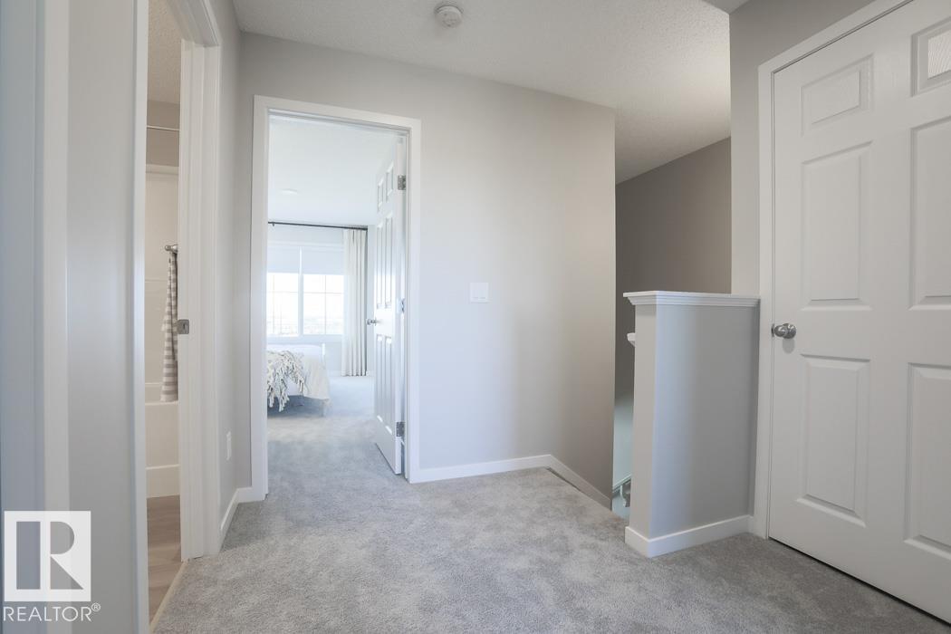 Photo 4 of 2731 193 St Nw, Edmonton AB